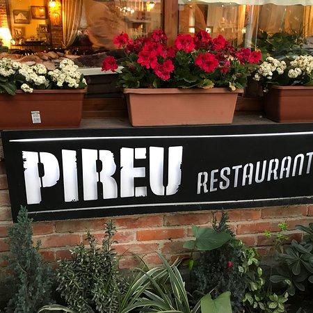 Pireu Fish Restaurant